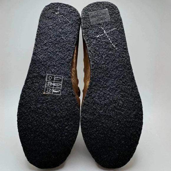 Coach Metallic Gold Rexy Roccasin Slip On Flats Size 7 - Picture 2 of 11